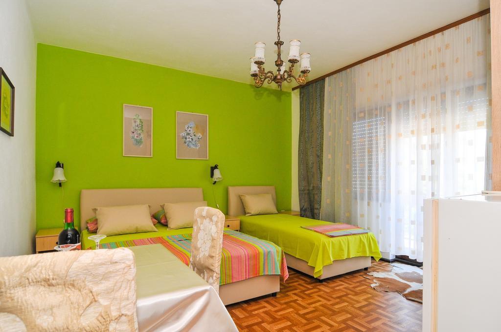 Guesthouse Lanca Tivat Ruang foto