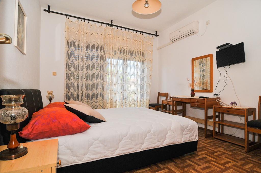 Guesthouse Lanca Tivat Ruang foto