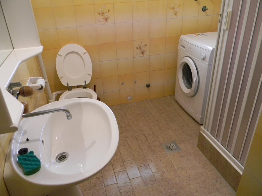 Guesthouse Lanca Tivat Ruang foto