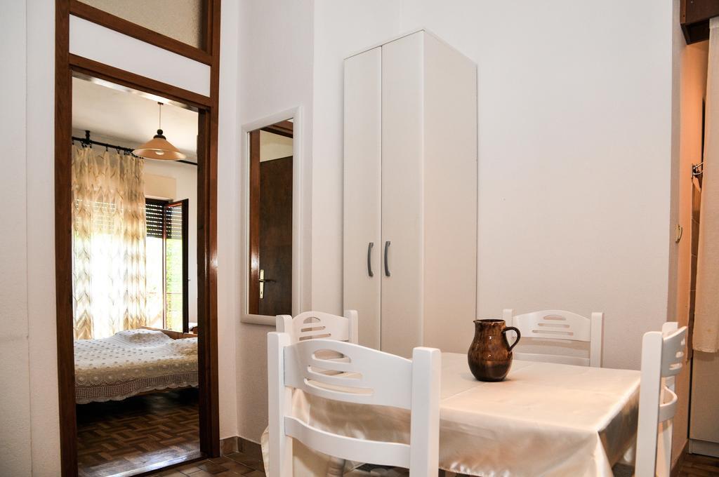 Guesthouse Lanca Tivat Ruang foto