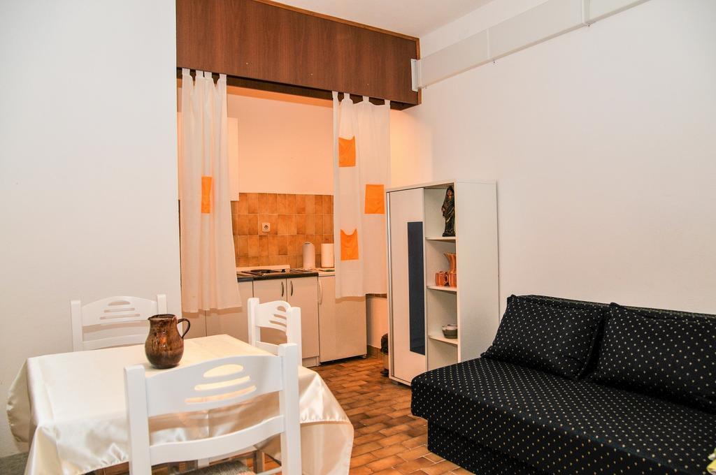 Guesthouse Lanca Tivat Ruang foto